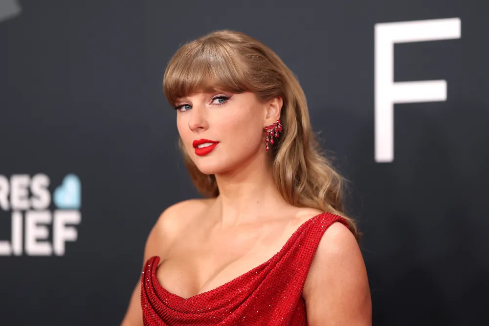 taylor swift - Top 10 Music Artists